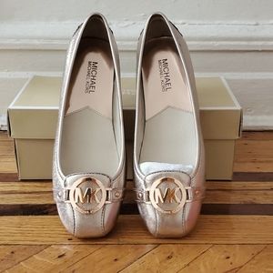 Michael Kors Fulton Moc Rose Gold Metallic Size 7